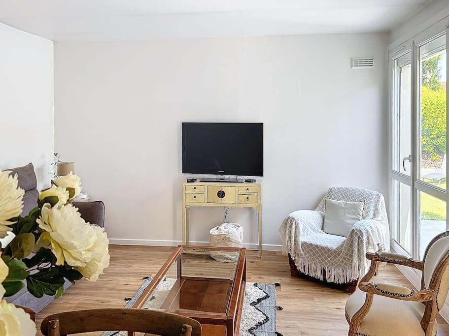 La Maison Des Fees - 6 Pers - 12 Min De Compiegne Apartment Choisy-au-Bac